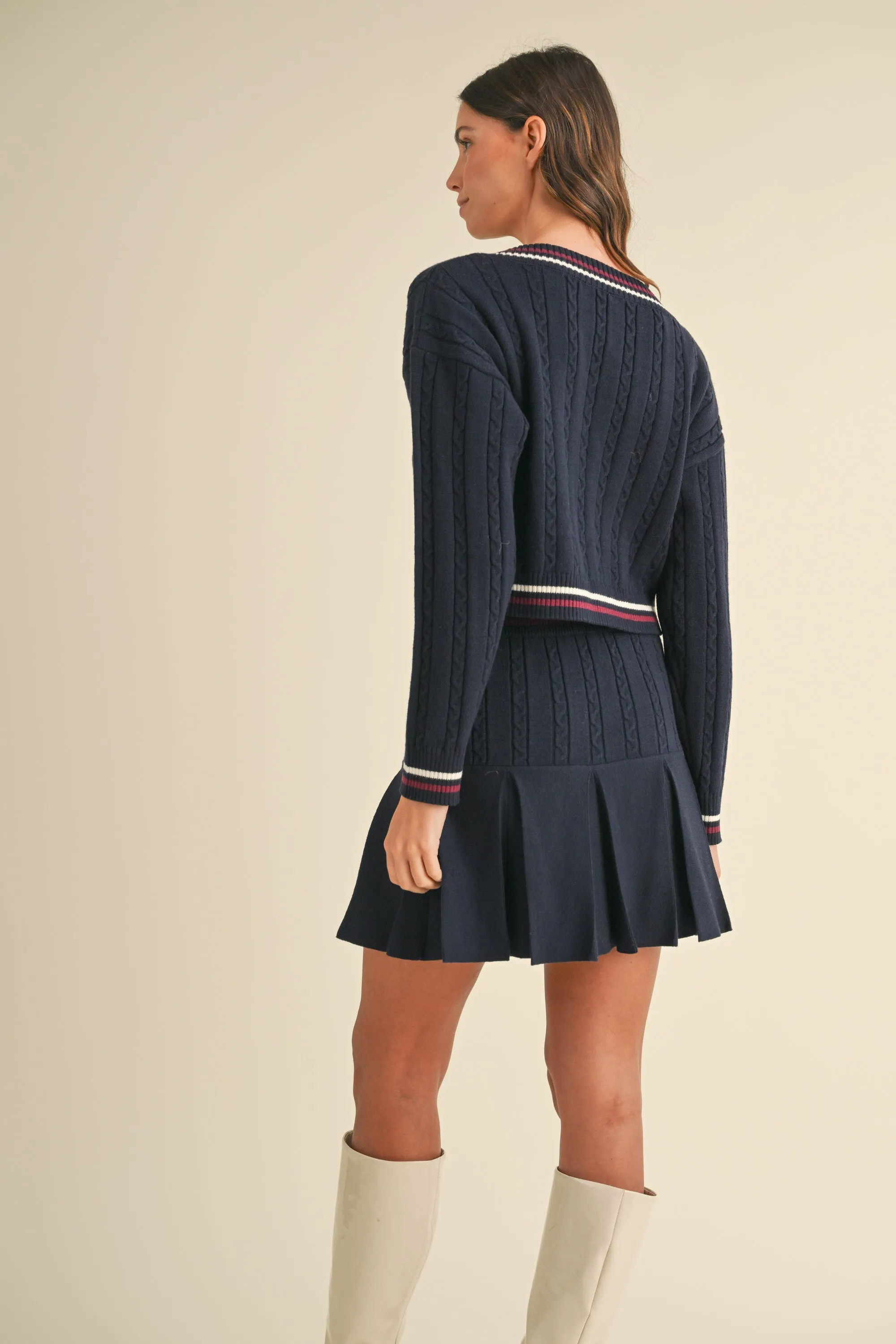 ARWEN V NECK SWEATER AND SKIRT SET