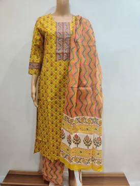 Aztec Lily Kurta pant with dupatta set