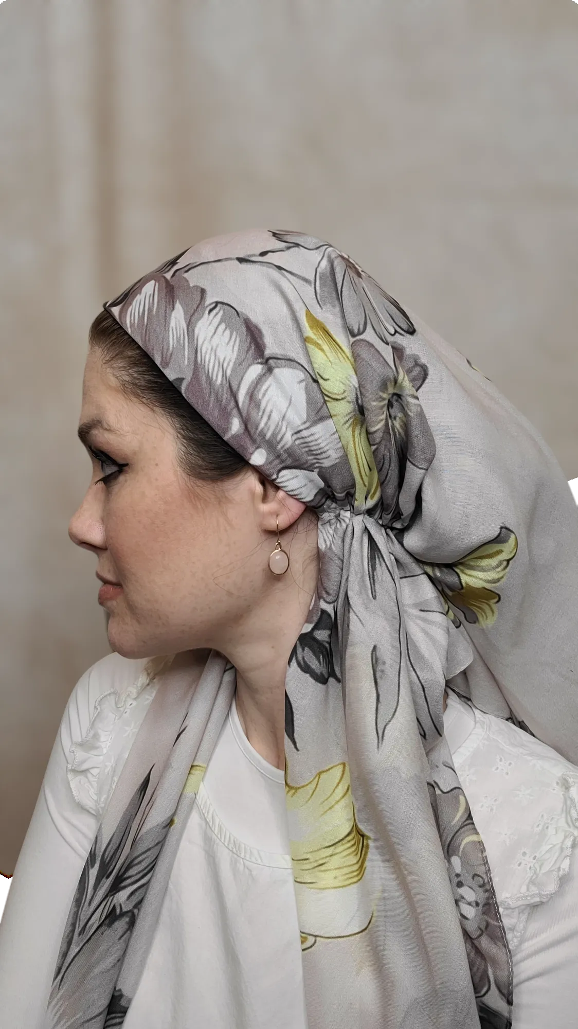 Creme Florette Versatile Scarf