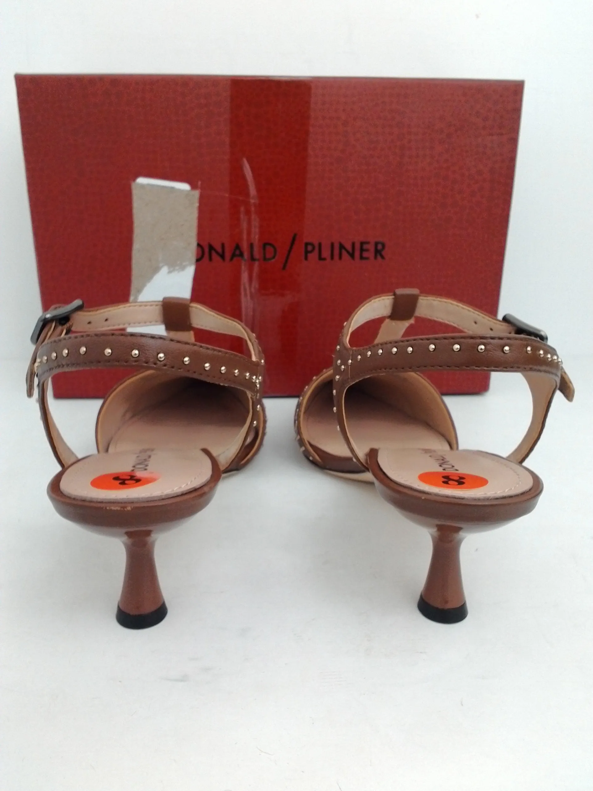 Donald/Pliner Women's Botti-01 Saddle Calf Size 8 M