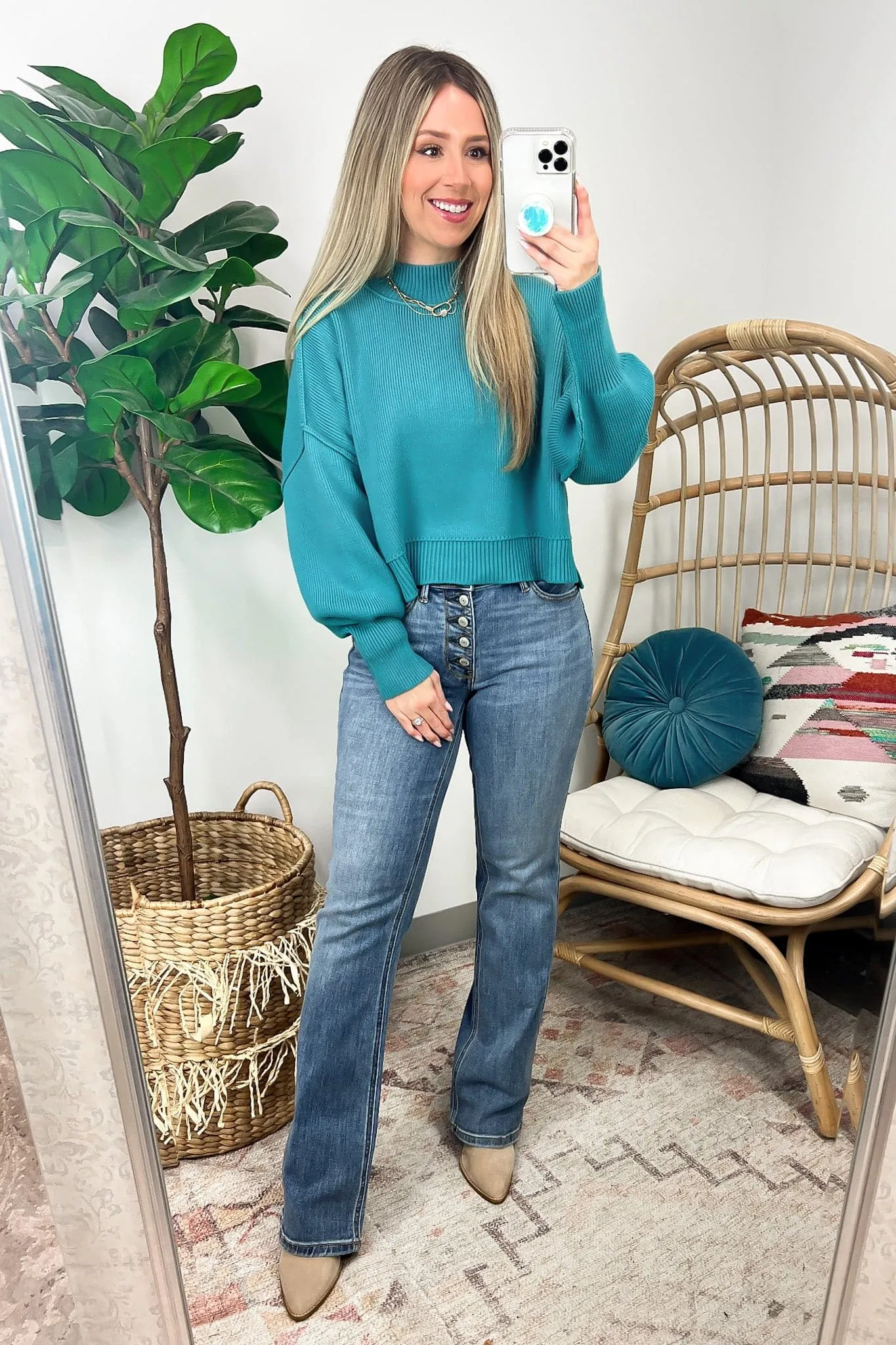 Easy Retreat Cropped Oversized Sweater | BACK IN STOCK   NEW COLORS