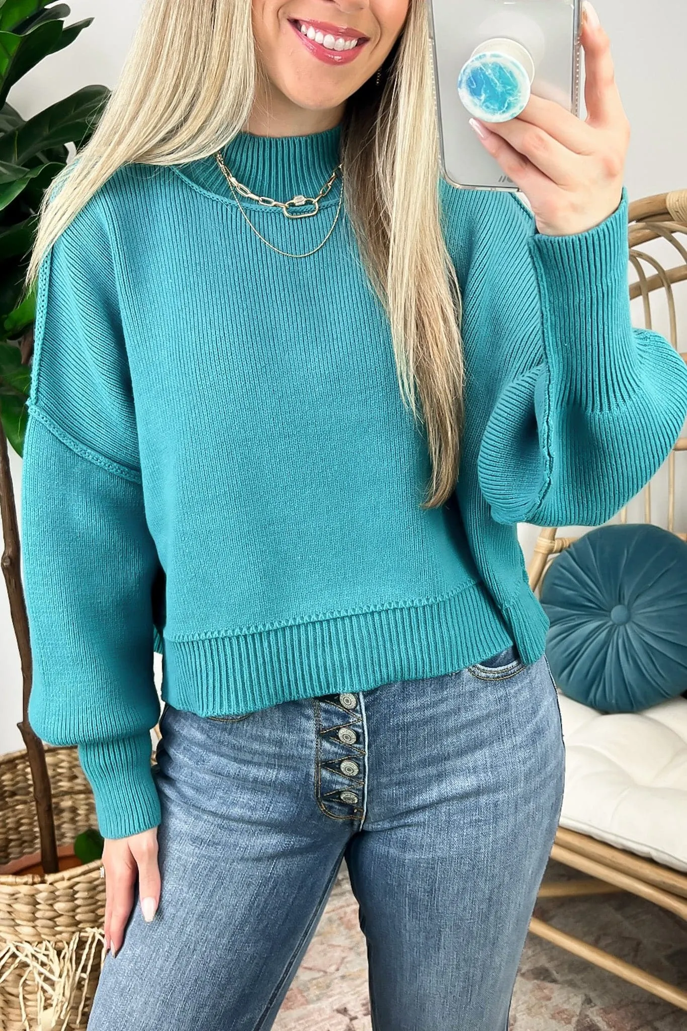 Easy Retreat Cropped Oversized Sweater | BACK IN STOCK   NEW COLORS