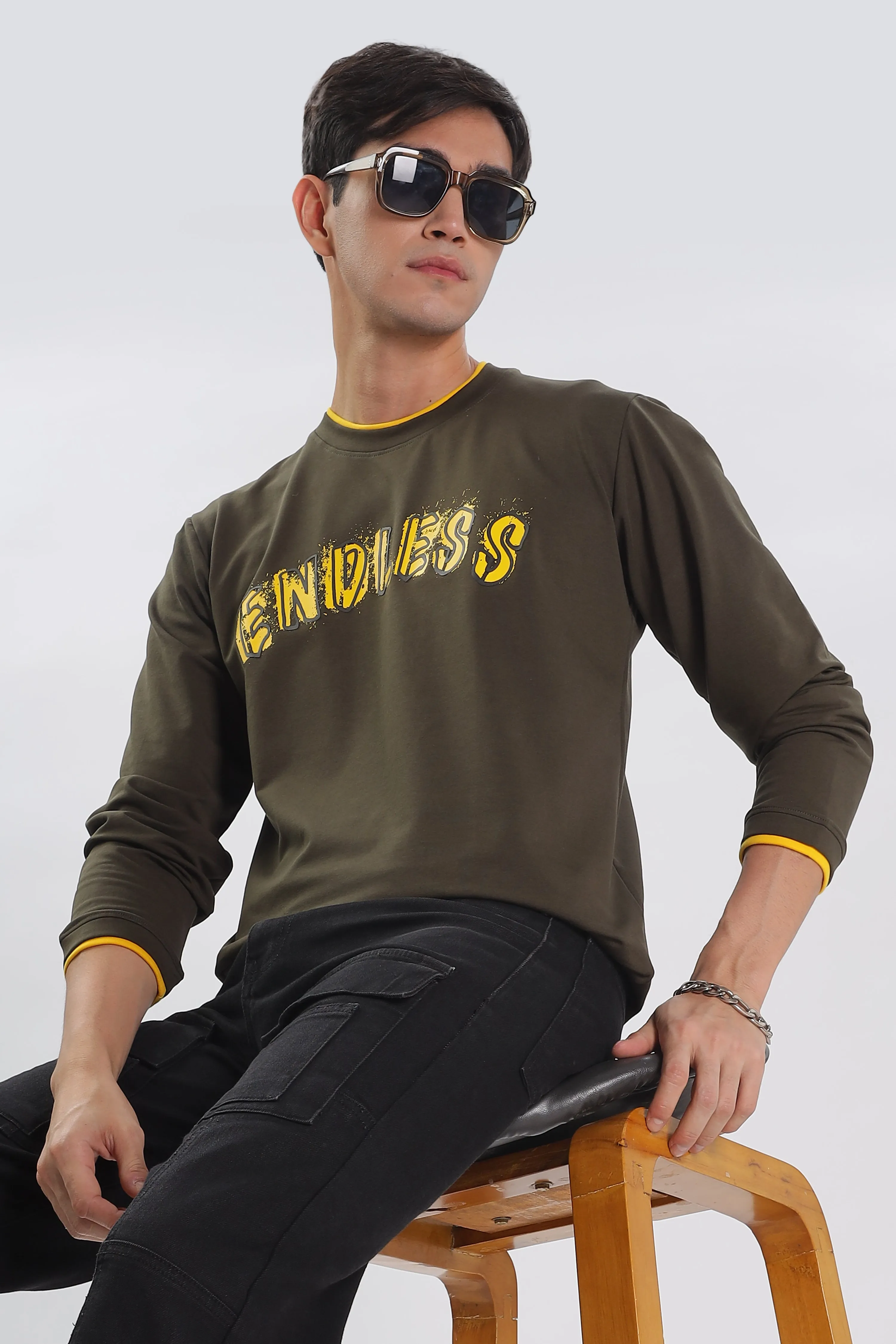 Endless Pursuit Tee: Olive Green