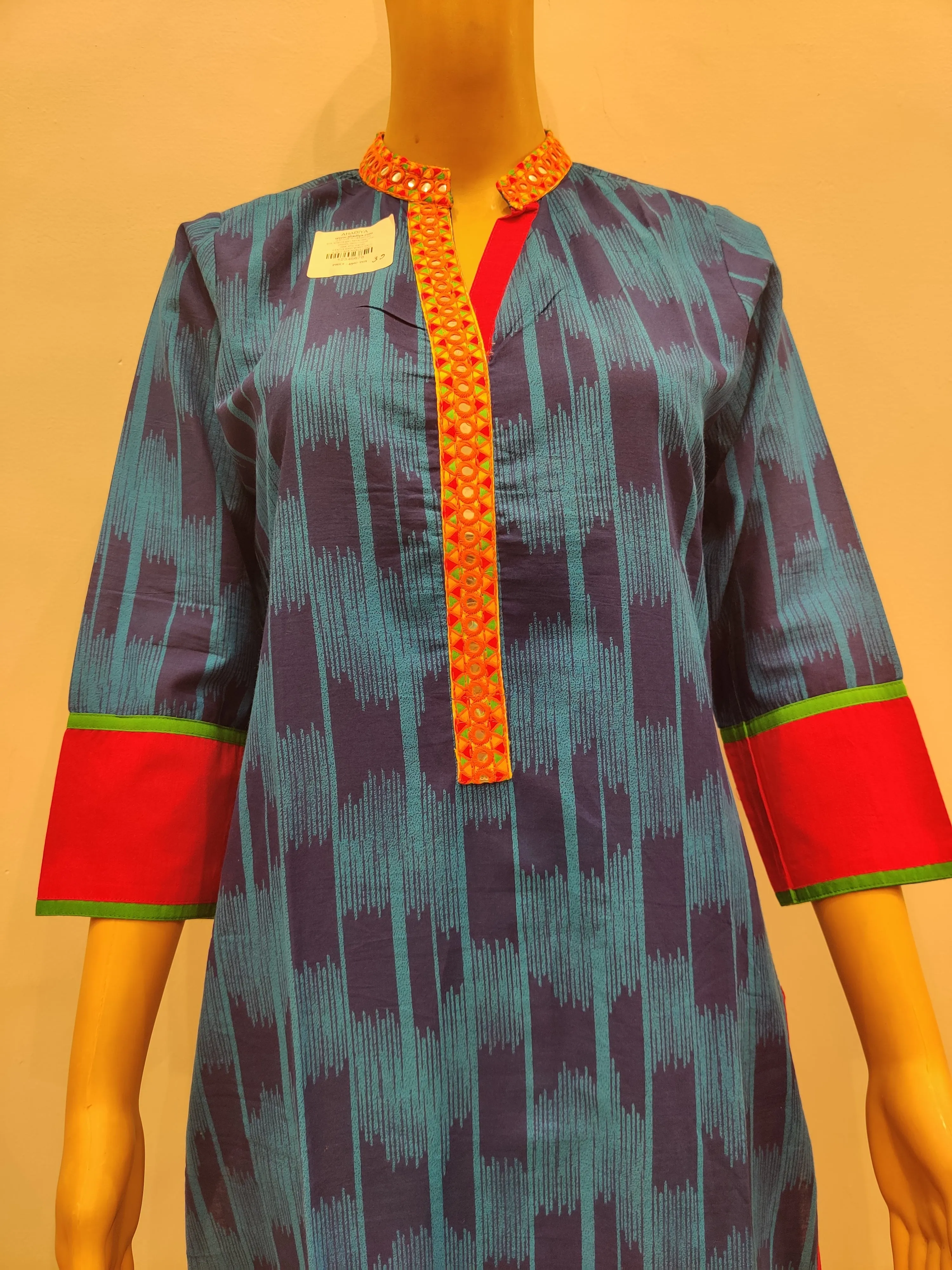 Hypericum Flower Kurti