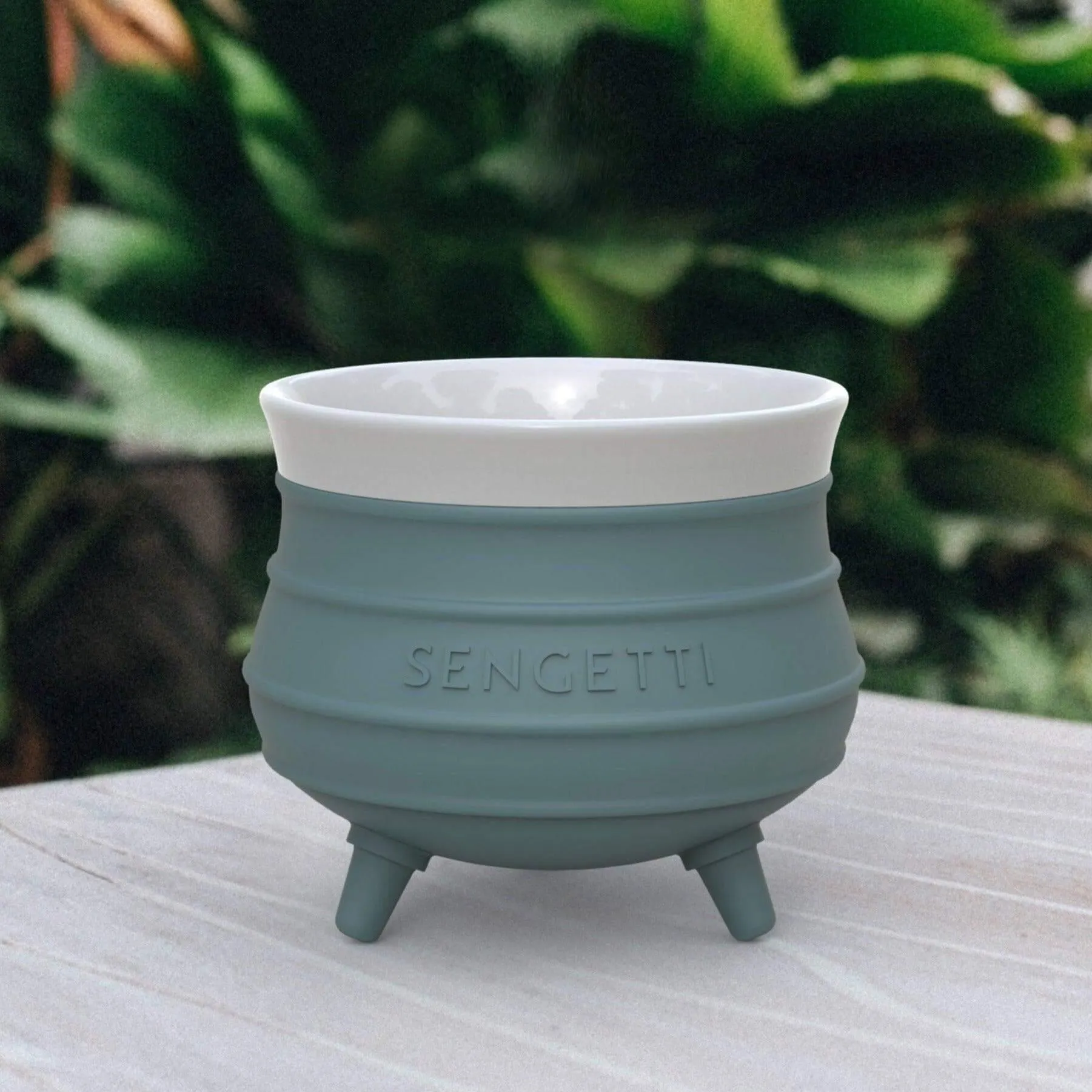 Medium Potjie Pot - Oven safe serving dish - Sengetti by Andy Cartwright