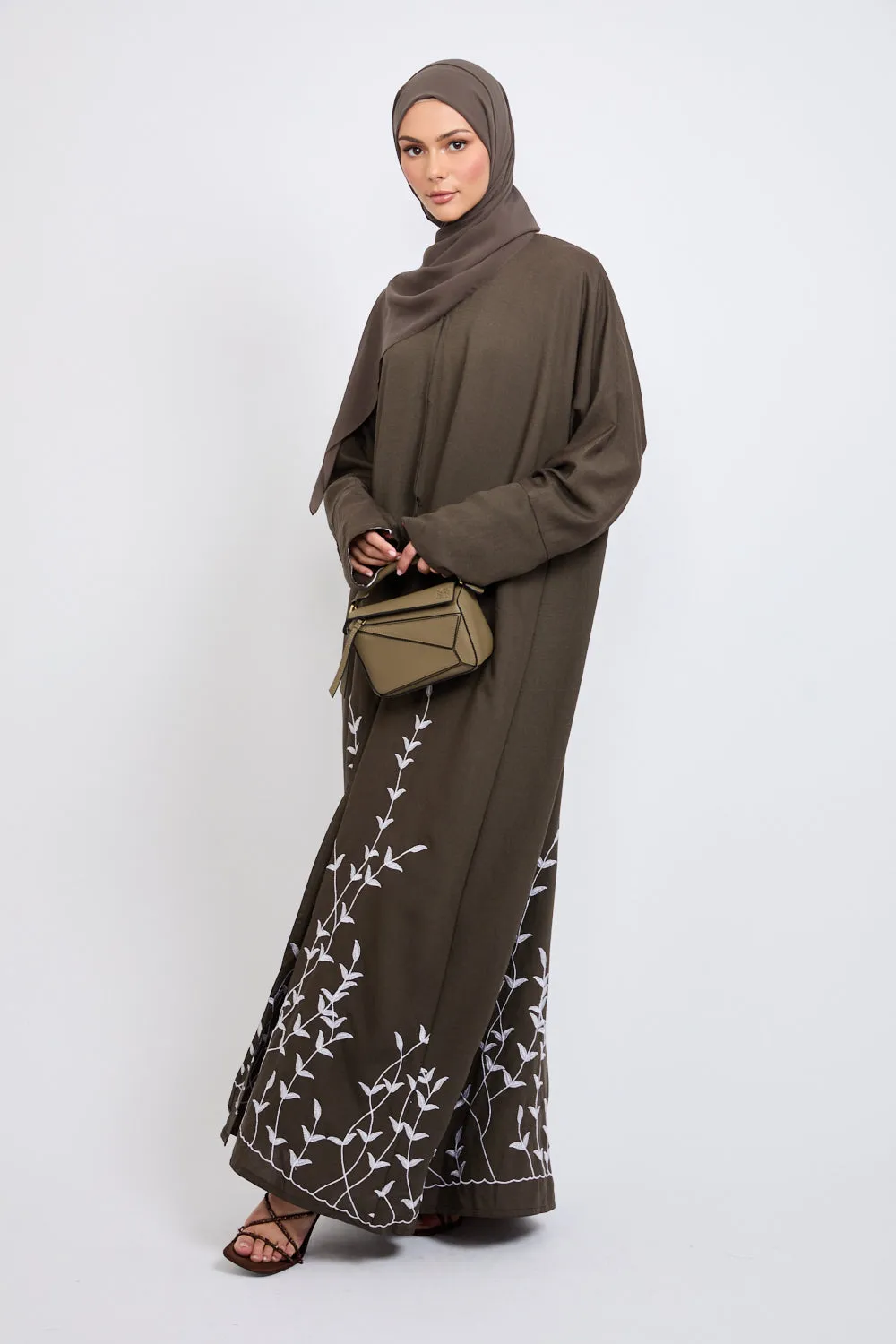 Premium Dahlia Embroidered Open Abaya - Vintage Khaki