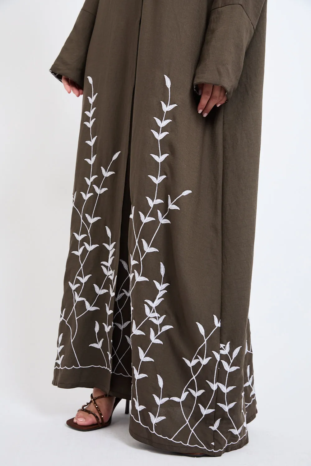 Premium Dahlia Embroidered Open Abaya - Vintage Khaki