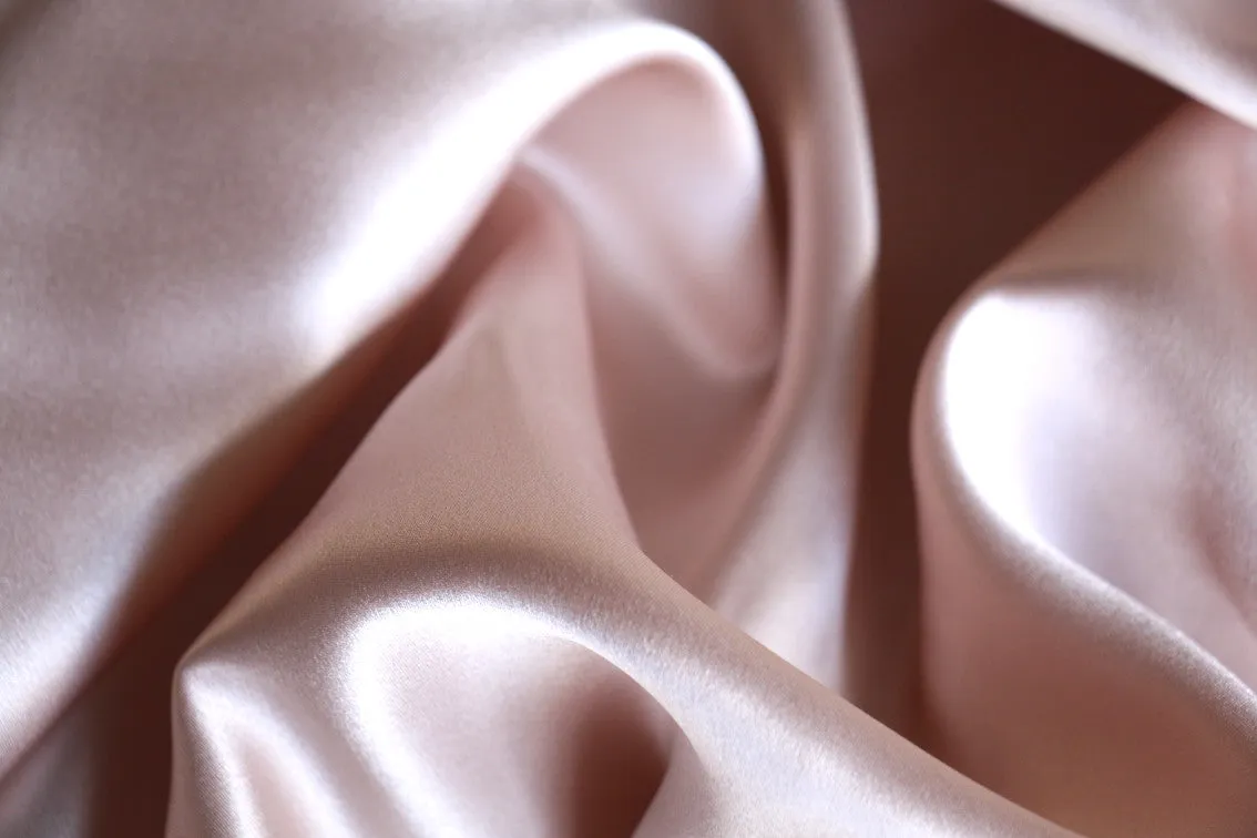 Remnant of Dusty Pink Silk Satin - 22mm