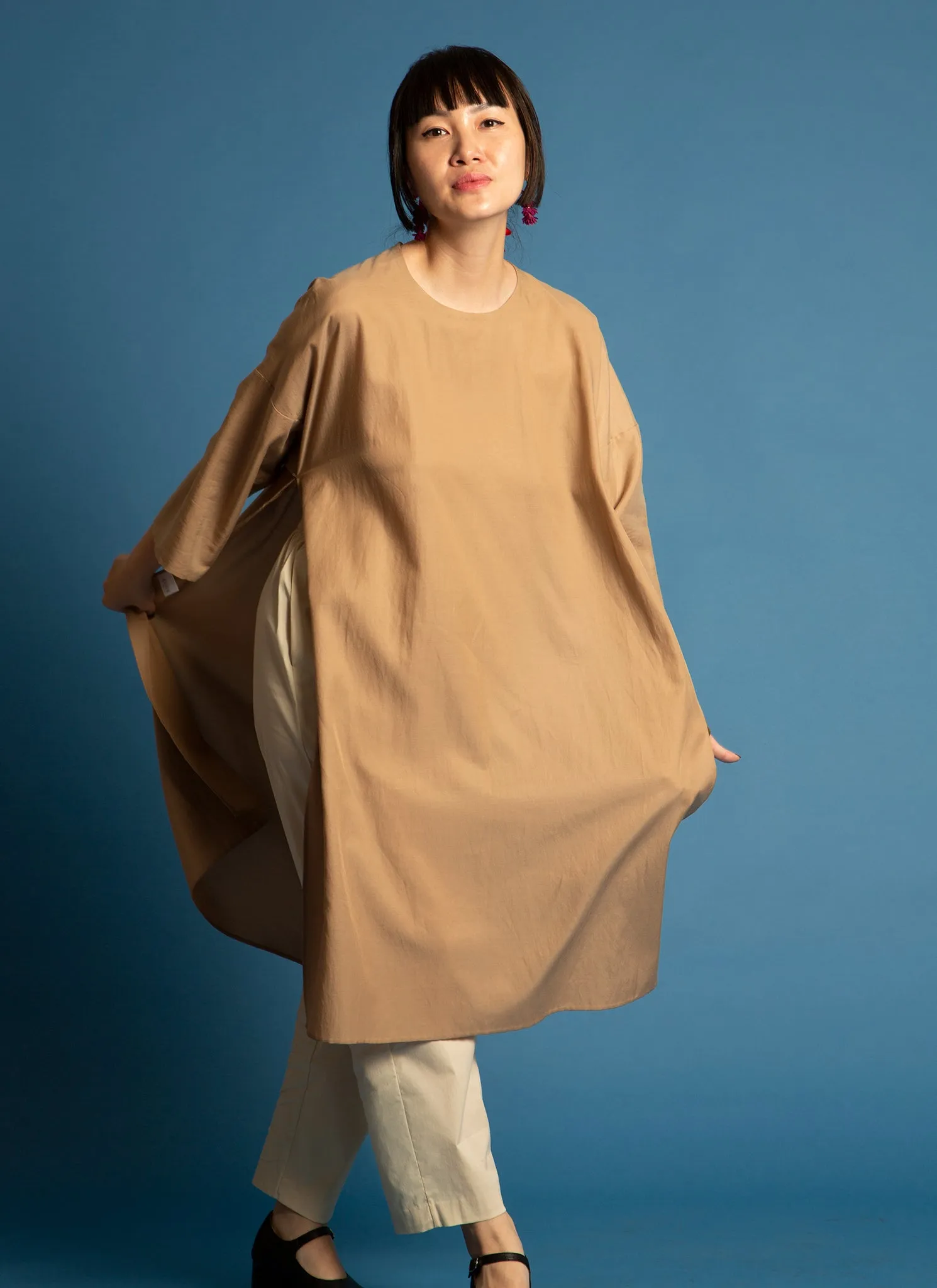 Spring Bud Unisex Dropped Shoulder Tunic in Golden Brown